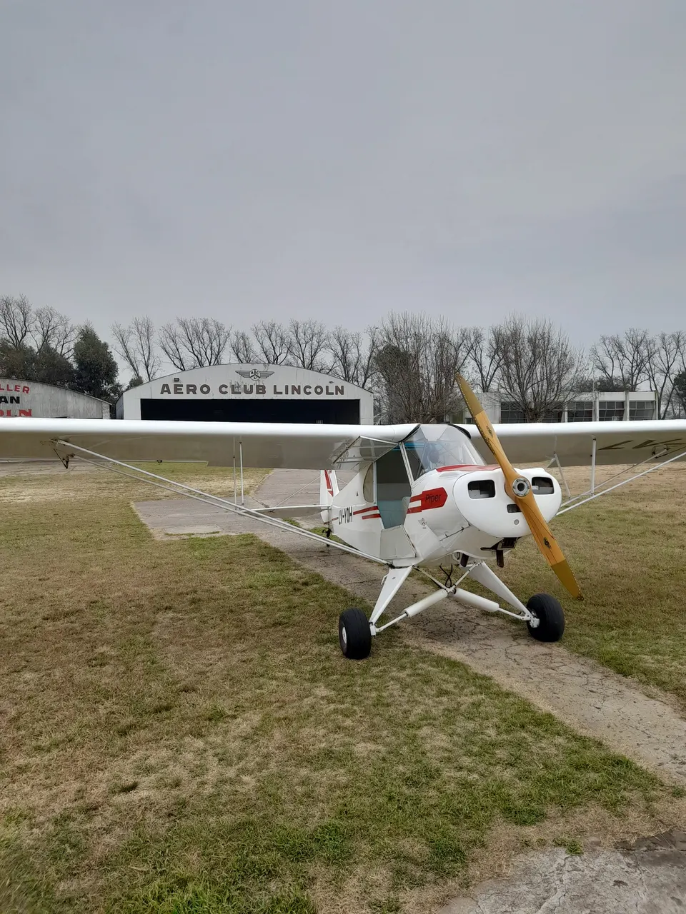 Avión utilizado por IDAgro para servicios aeronáuticos con fines agronómicos